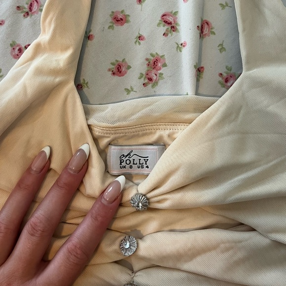 Oh Polly Cutout Crop Top - Picture 3 of 3